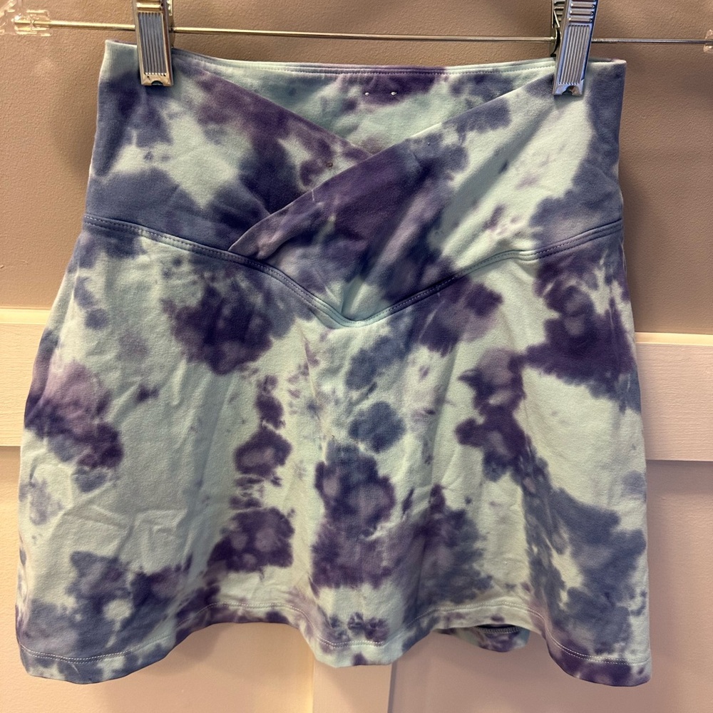 PINK XS workout skirt with shorts blue/purple tie dye
